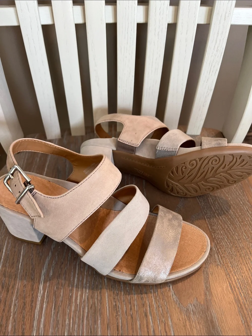 Colorblock Suede Leather Strap Sandals